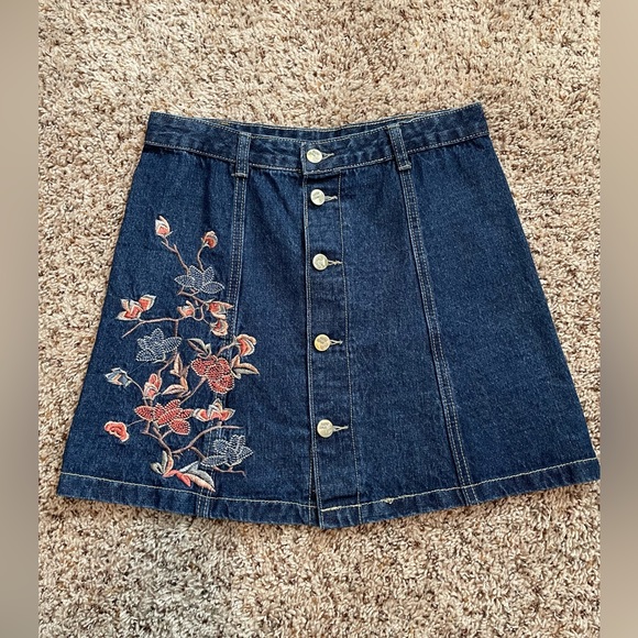 Jeans Dresses & Skirts - Beautiful Embroidered Button Down Mini Skirt